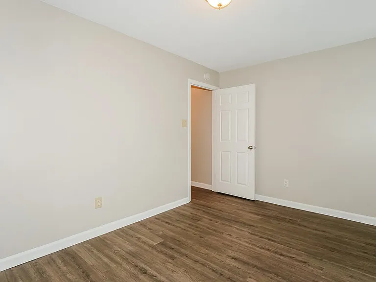 1209 Calebs Ridge Dr — Photo 15