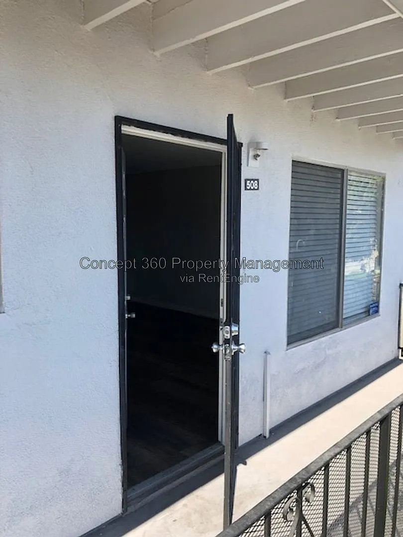3 bed, 2.0 bath, 1175 sqft, $2,795 — Photo 3