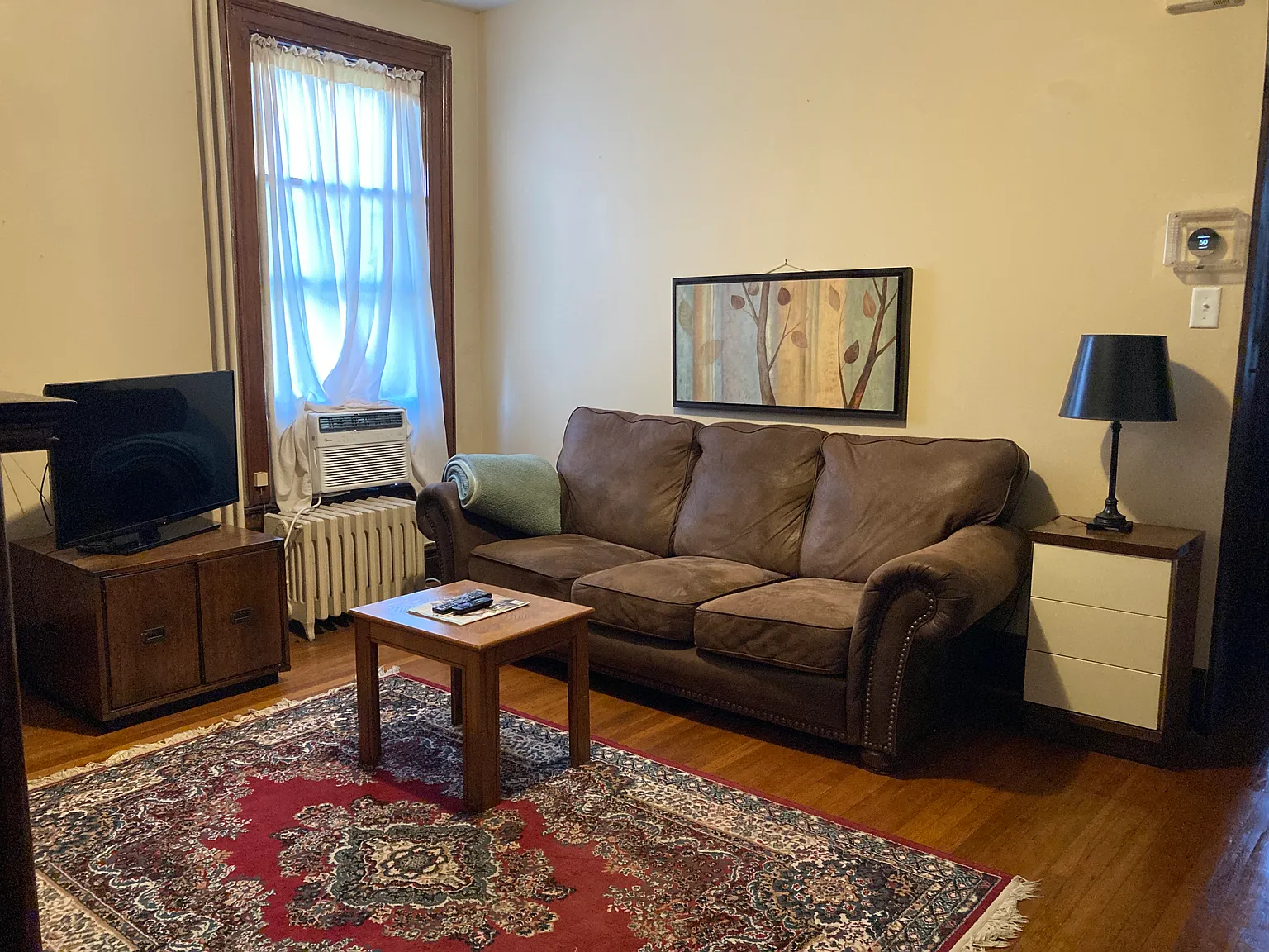 1 bed, 900 sqft, $1,250 — Photo 1