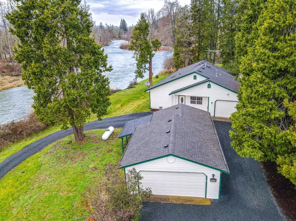 78420 Sears Rd, Cottage Grove, OR 97424