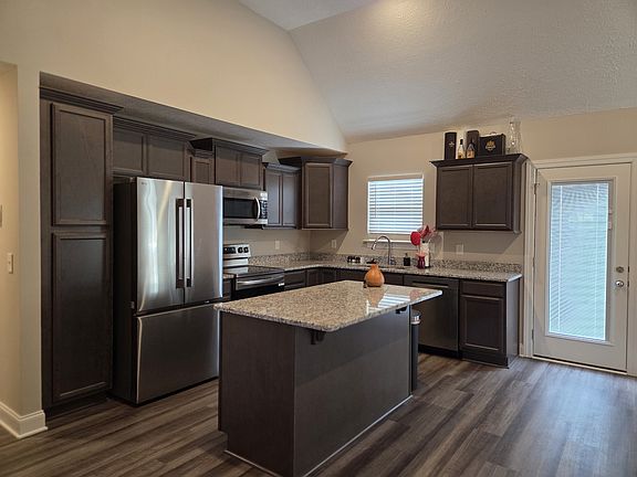 5th image of 2101 Red Barn Rd Lot 114