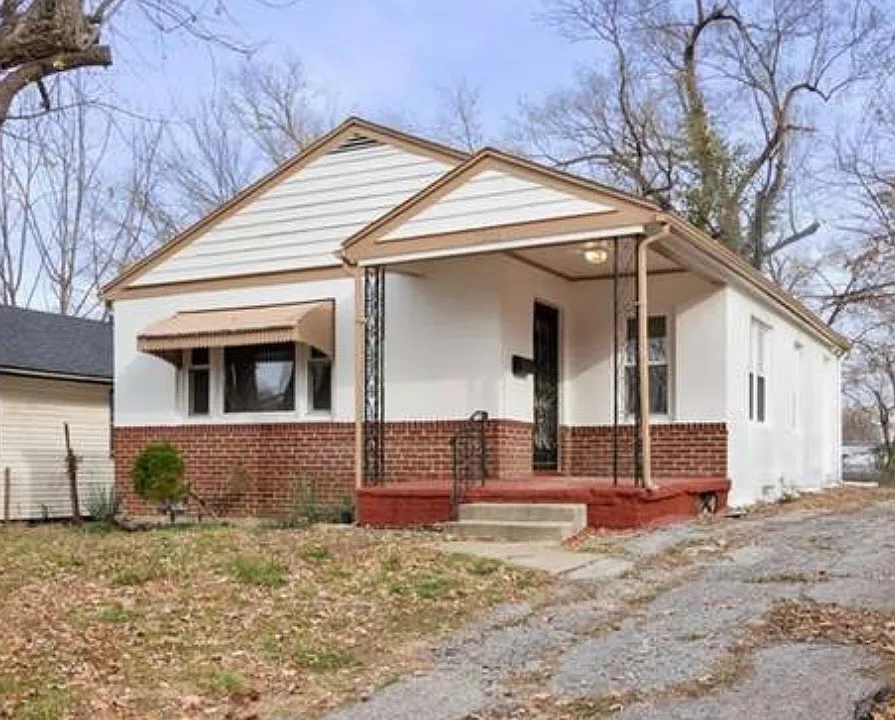 7205 Wabash Ave