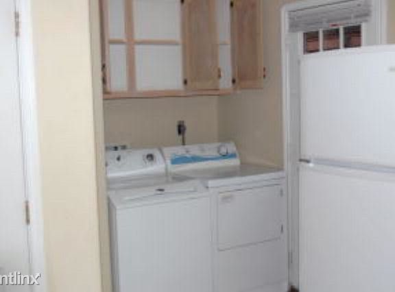 1919 Villa Linda Laundry