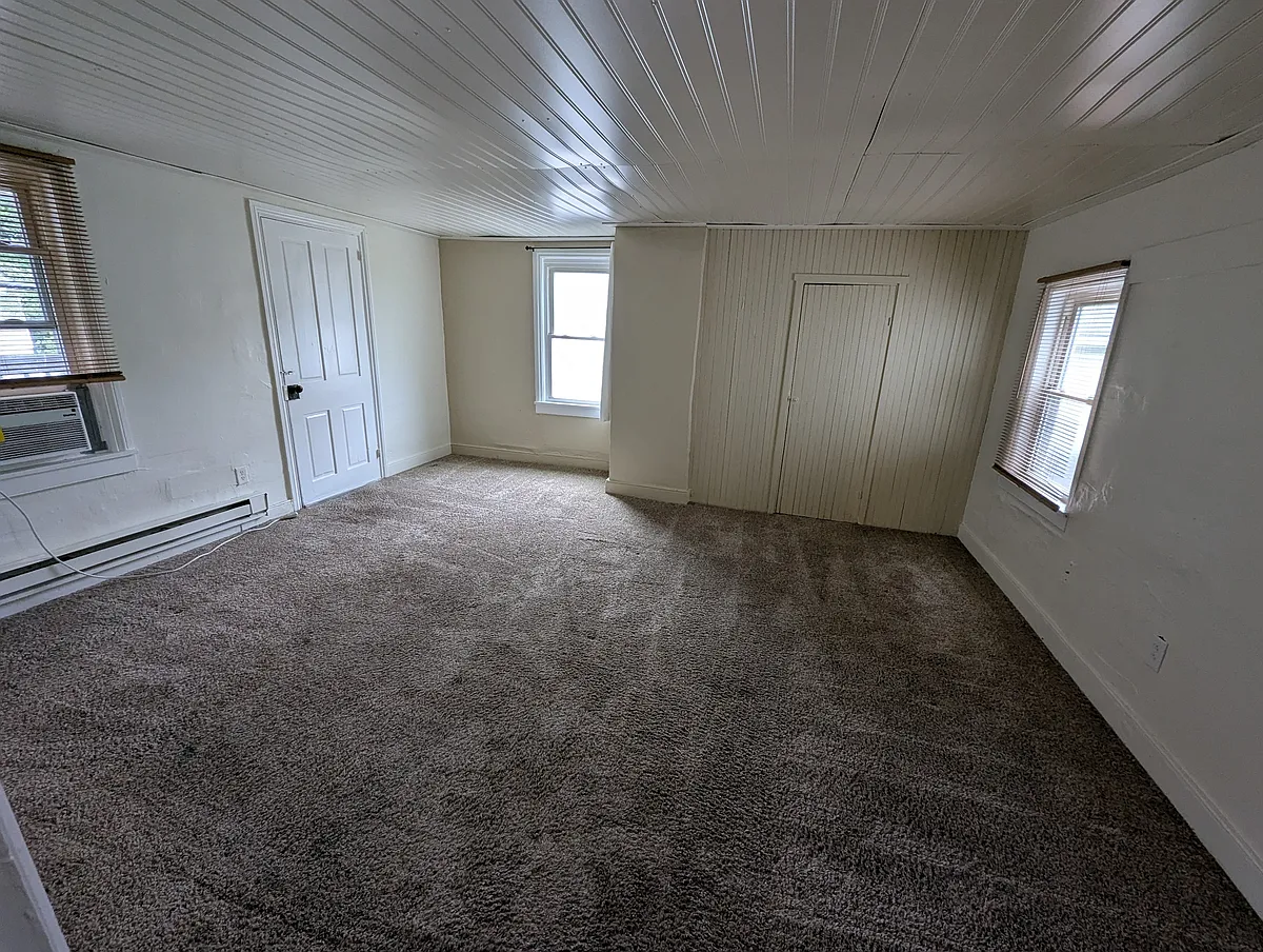 Building Photo - 395 Red Mill Rd #A