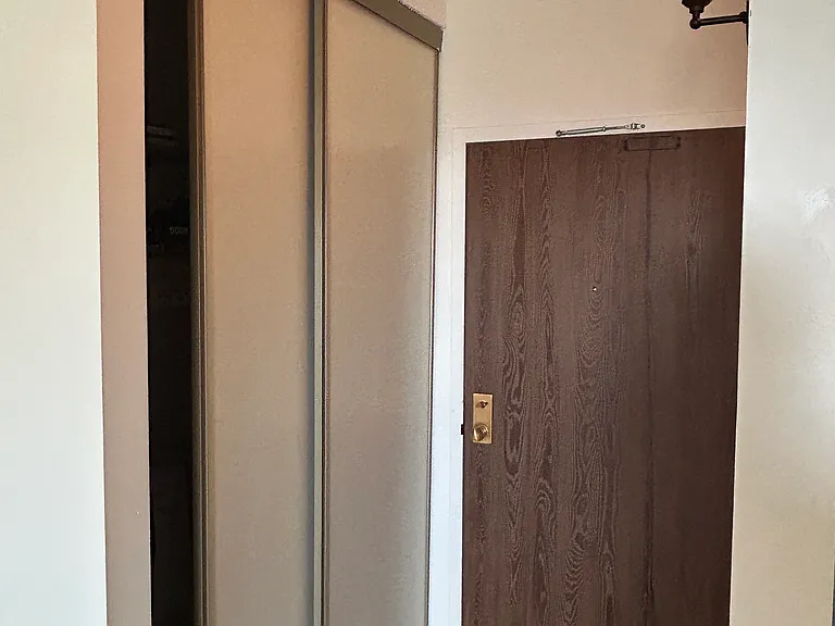423 Tait Ct — Photo 2