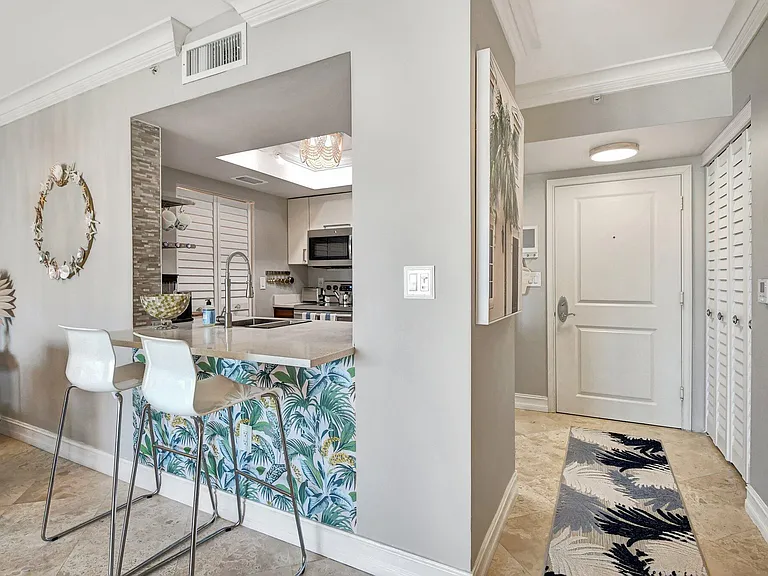 99 SE Mizner Blvd #823 — Photo 4