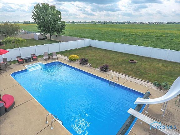 4th image of 363 Wolf Creek Ct