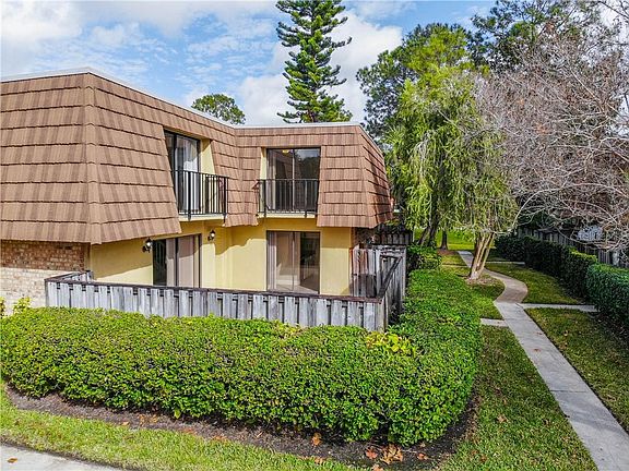2nd image of 5262 Brook Ct #233