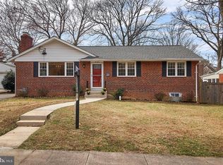 486 Naylor Pl, Alexandria, VA 22304