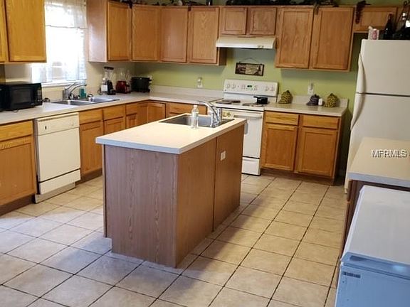 4th image of 711 Garnette Ave