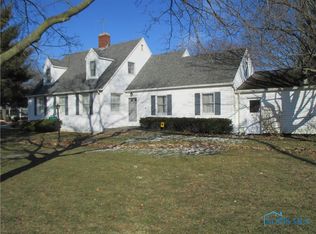 824 Fairview Ave, Bowling Green, OH 43402