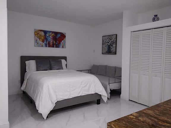 4th image of 15751 S West 141 Ct
