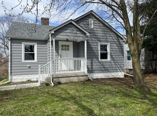 424 N Hobart Rd, Hobart, IN 46342