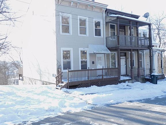 4th image of 279 Renner St