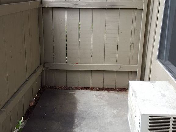 3rd image of 4561 Hawley Blvd APT 02