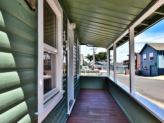 4th image of 53 Ocean View Avenue