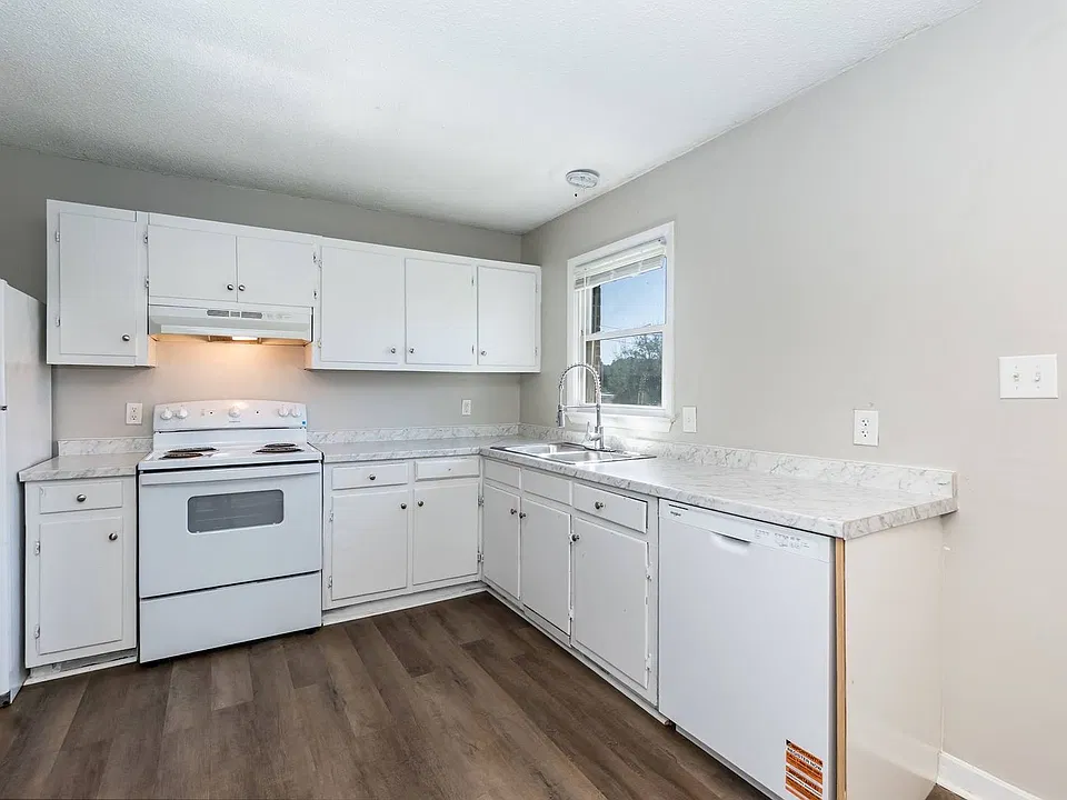 103-103 Warrenton Village Dr
