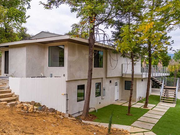 3rd image of 660 Puma Canyon Ln
