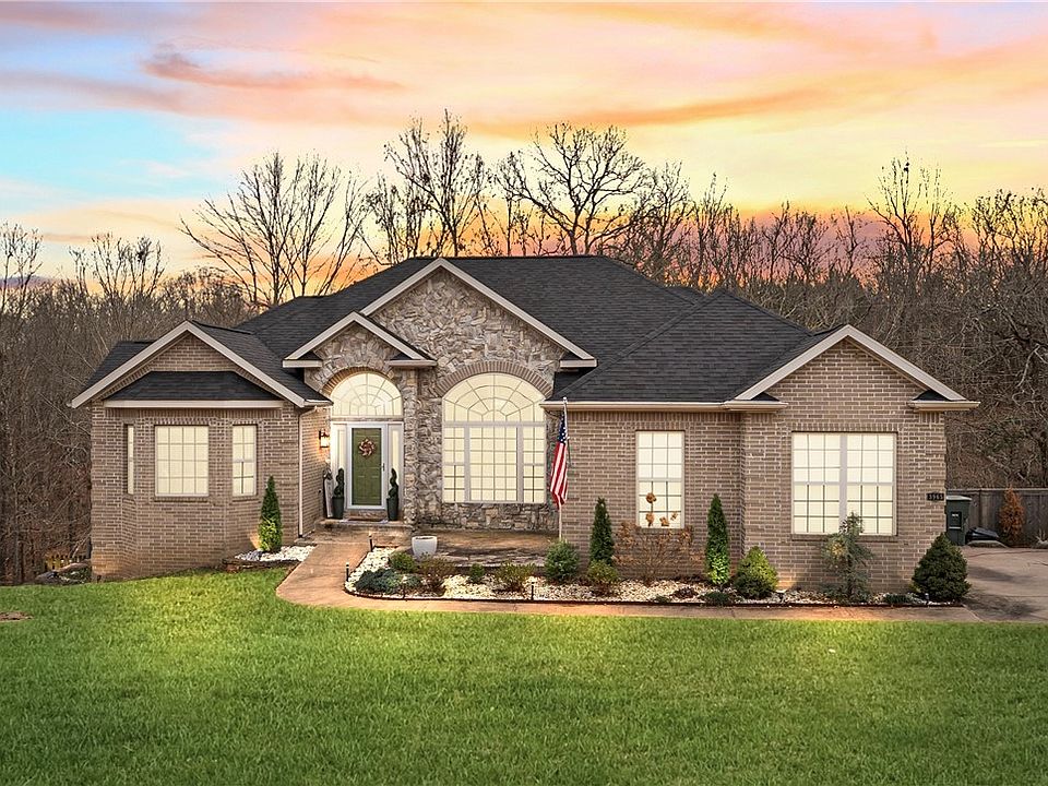 1st image of 3965 E Caston Dr