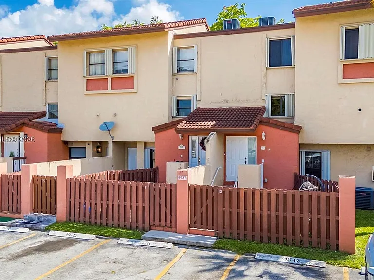 9937 NW 9th Street Cir #12-19 — Photo 45