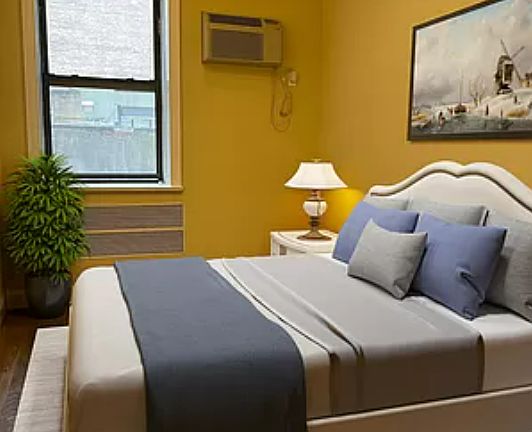 2nd image of 329 Lexington Ave APT 4