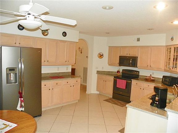 5th image of 4207 Preserve Pl