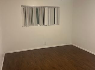 402 E Dryden St APT 9, Glendale, CA 91207