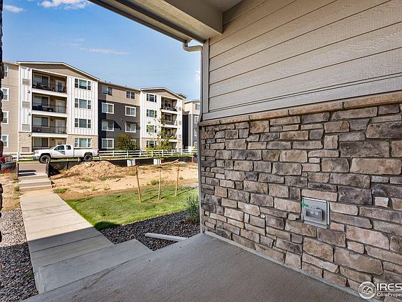 2nd image of 1427 Great Western Dr