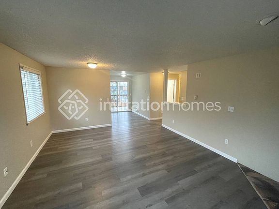 3rd image of 6113 N 41st St