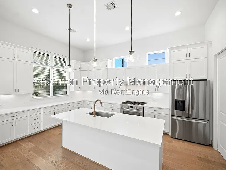 1823 Prospect St #C — Photo 18