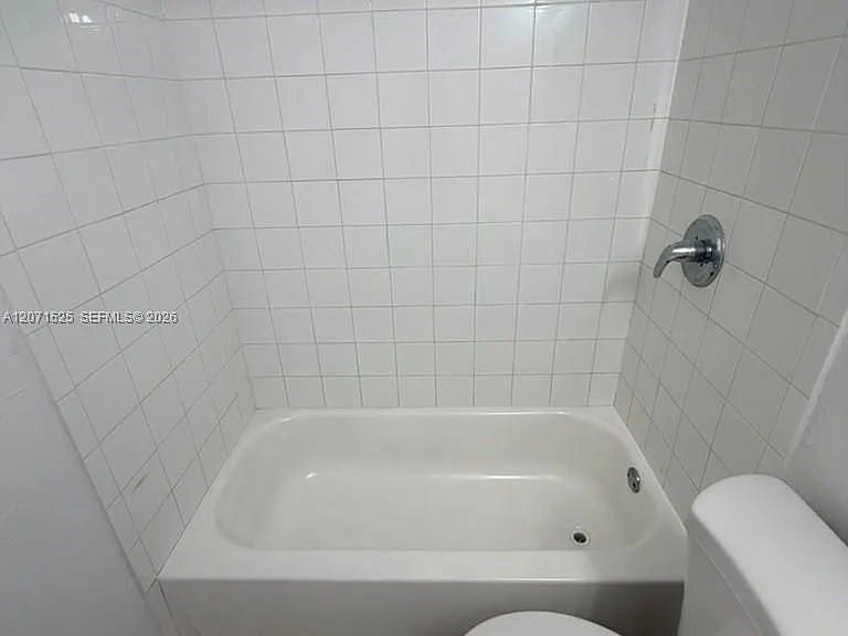 919 NW 2nd Ave #3 — Photo 22