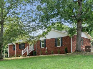 509 Ridgemont Dr, Dickson, TN 37055