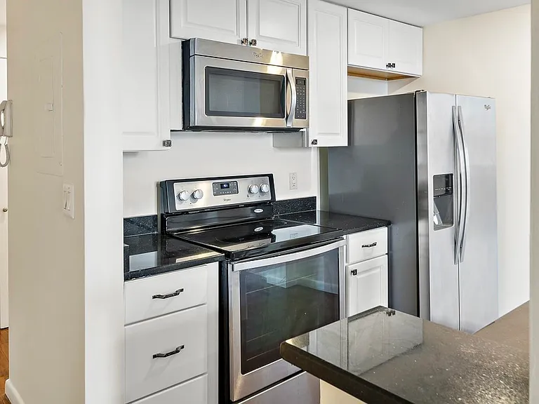 492 Beacon St #32 — Photo 8