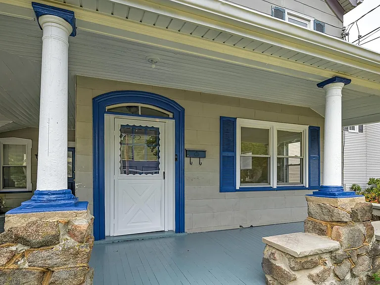 127 Main St #A — Photo 4