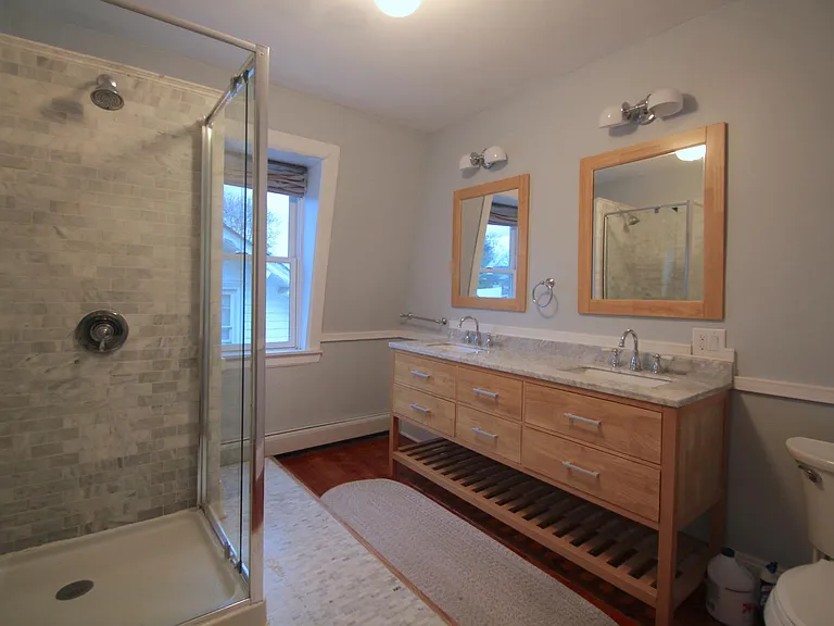 197 Liberty St #3 — Photo 10