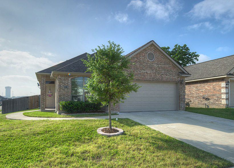 1st image of 4346 Spring Garden Dr