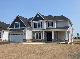 1013 Dwyer Dr, Perrysburg, OH