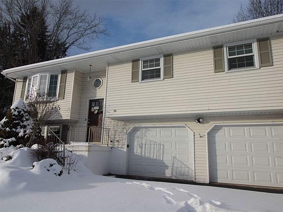 2nd image of 644 Leon Dr