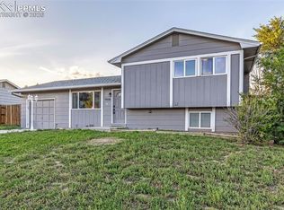 7430 Vineland Trl, Colorado Springs, CO 80911
