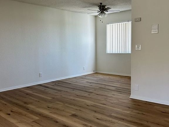 3rd image of 12935 Roselle Ave APT 8