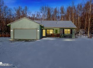 6097 E New Horizon Cir, Wasilla, AK 99654