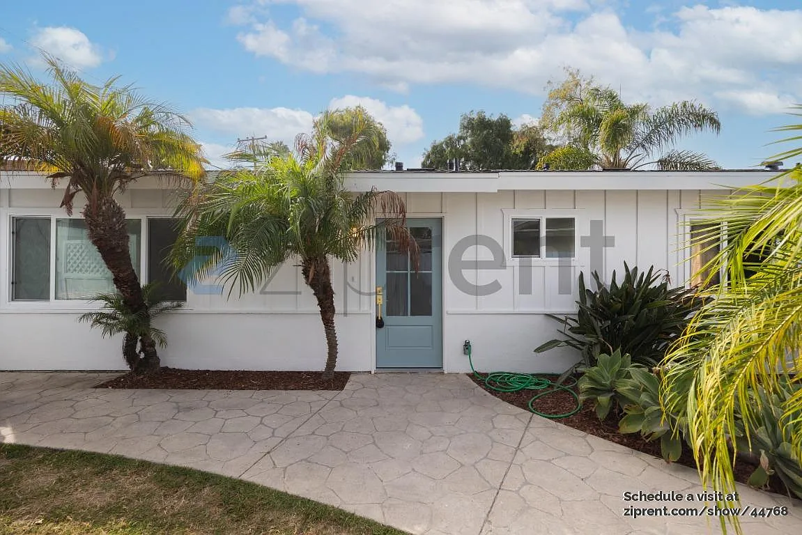3 bed, 1100 sqft, $6,190 — Photo 1