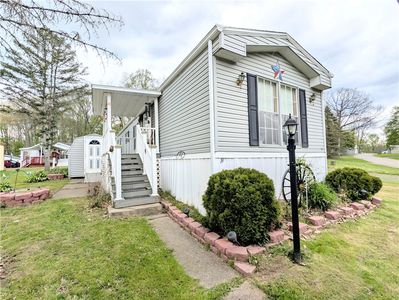 19 Emerald Dr, Grove City, PA, 16127