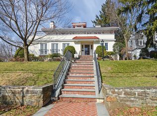 60 Edgewood Ave, Larchmont, NY 10538
