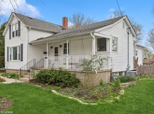 566 W Main St, Cary, IL 60013