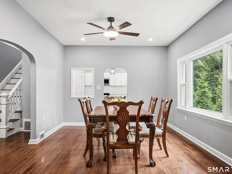 275 Riverview Ave — Photo 17