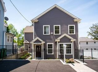 19-21 Hale St, Newton, MA 02464