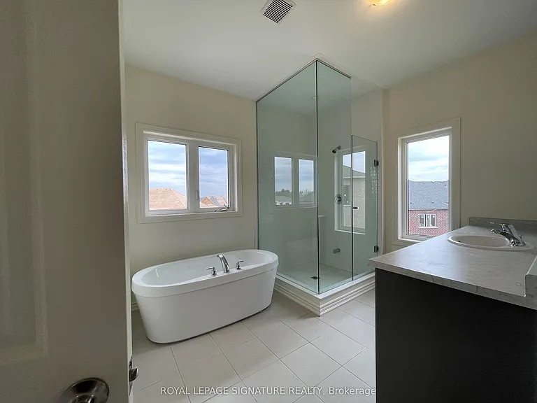 1231 Plymouth Dr — Photo 14