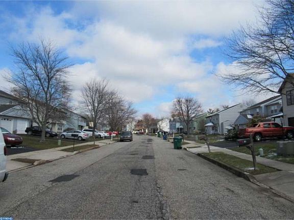 2nd image of 7 School Rd