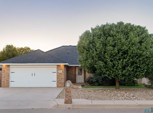 1704 Simmons St, Clovis, NM 88101